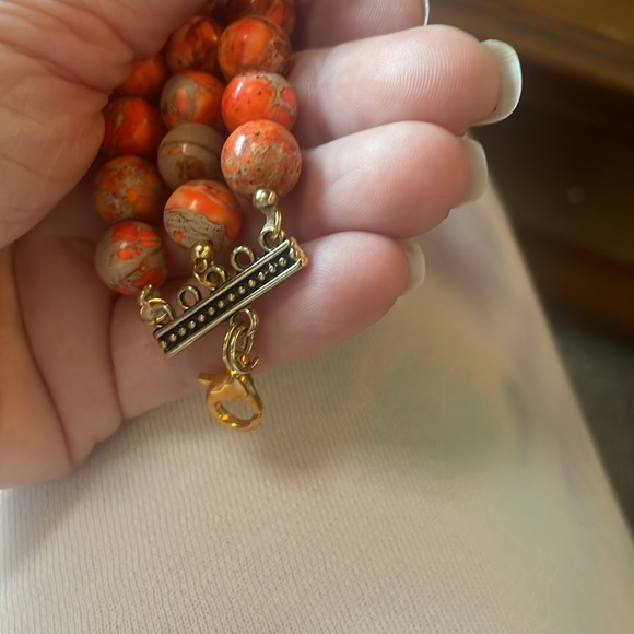 Beaded choker necklace - orange beads 3 strands - Picture 3 of 4